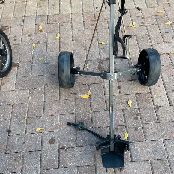 bag cart with 2 wheels 
Foldable - Picture 6 of 9